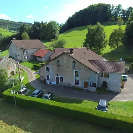 A Avec Terrasse * Le Val-dʼAjol